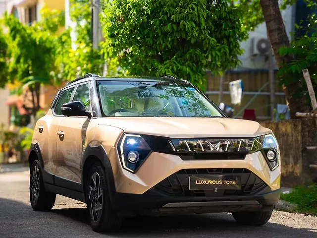 Used 2025 Mahindra XUV 3XO in Kolkata