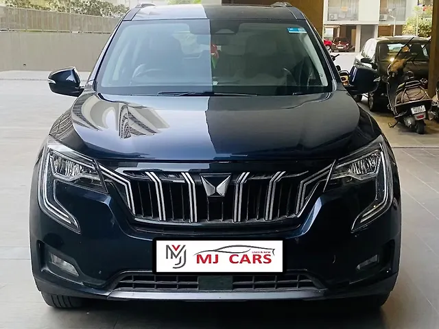 Used 2022 Mahindra XUV700 in Ahmedabad Used 2022 Mahindra XUV700 in Ahmedabad