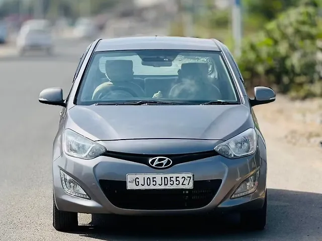 Used 2013 Hyundai i20 in Surat