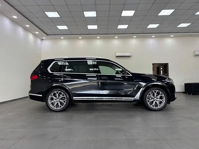 Used BMW X7 [2019-2023] xDrive30d DPE Signature in Vadodara