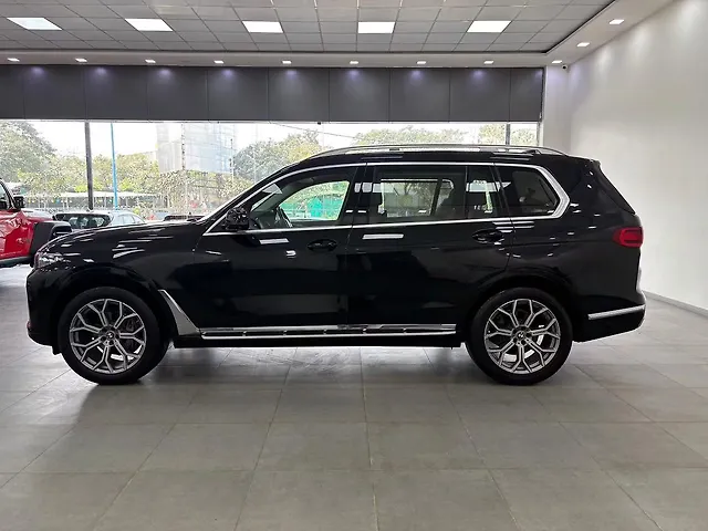 Used BMW X7 [2019-2023] xDrive30d DPE Signature in Vadodara