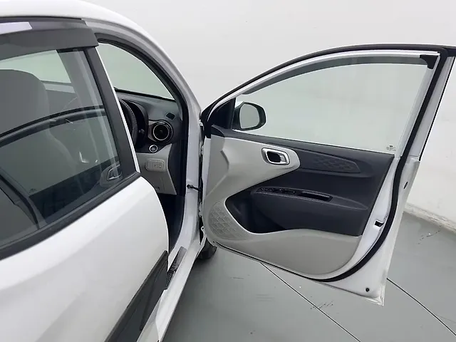Used Hyundai Aura SX Plus Petrol Automatic in Ghaziabad
