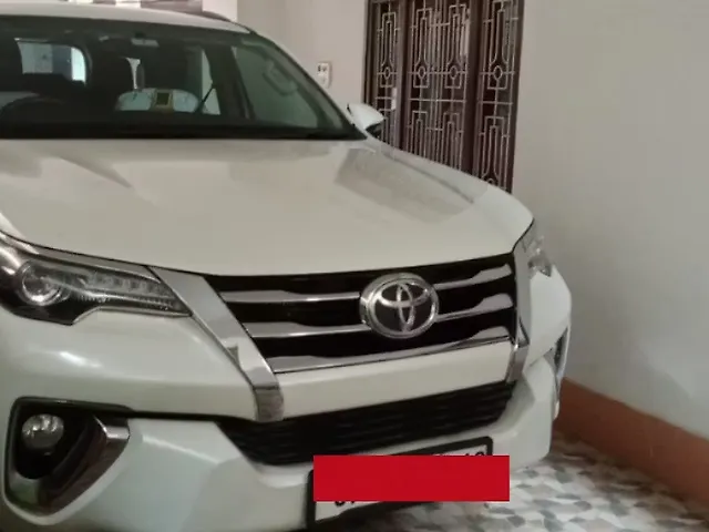 Used Toyota Fortuner [2016-2021] 2.8 4x2 MT [2016-2020] in Lucknow