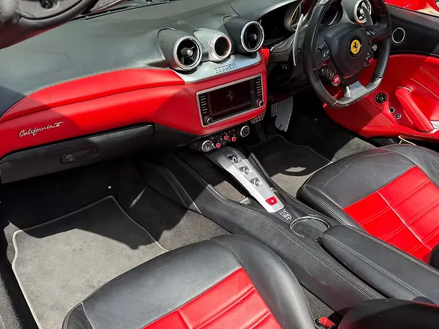 Used Ferrari California T in Mumbai