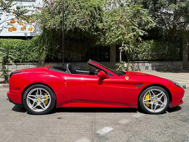 Used Ferrari California T in Mumbai
