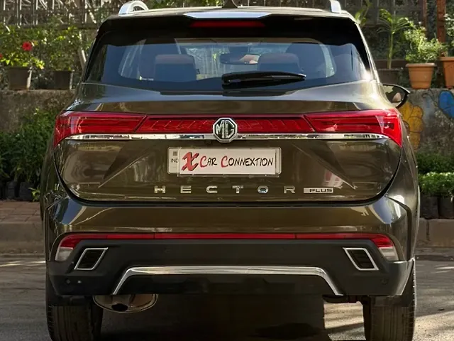 Used MG Hector Plus [2023-2025] Sharp Pro 1.5 Turbo Petrol CVT 6 STR in Mumbai