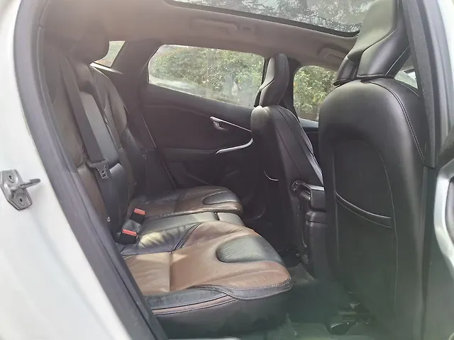 Used Volvo V40 [2016-2019] D3 R-Design in Siliguri