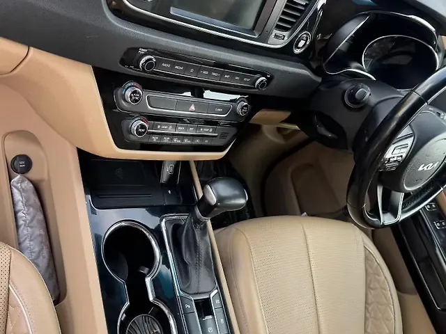 Used Kia Carnival [2020-2023] Limousine Plus 7 STR in Indore