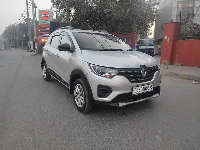 Used 2022 Renault Triber in Delhi