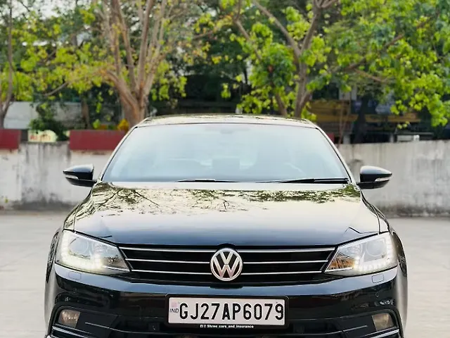 Used 2016 Volkswagen Jetta in Surat