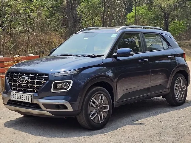 Used 2022 Hyundai Venue in Raipur