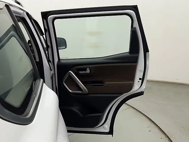Used Mahindra Scorpio N Z8 L Diesel AT 4WD 7 STR [2022] in Mumbai