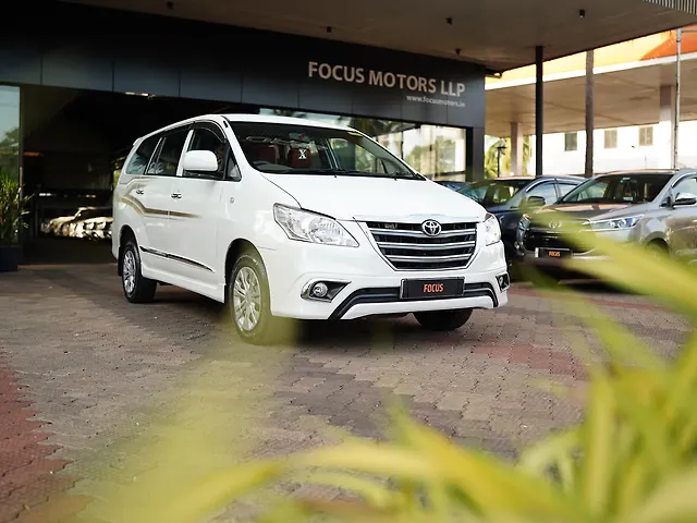 Used 2015 Toyota Innova in Thiruvananthapuram Used 2015 Toyota Innova in Thiruvananthapuram