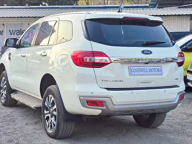 Used Ford Endeavour Titanium Plus 2.0 4x4 AT in Pune