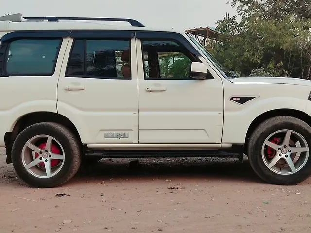 Used Mahindra Scorpio 2021 S7 140 2WD 7 STR in Agra