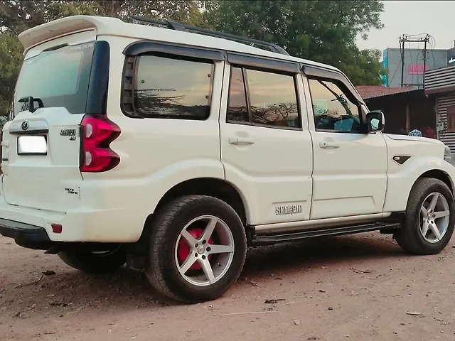 Used Mahindra Scorpio 2021 S7 140 2WD 7 STR in Agra