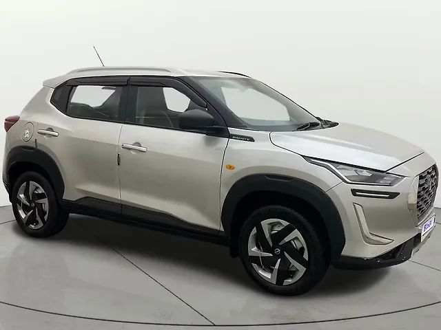 Used 2022 Nissan Magnite in Hyderabad