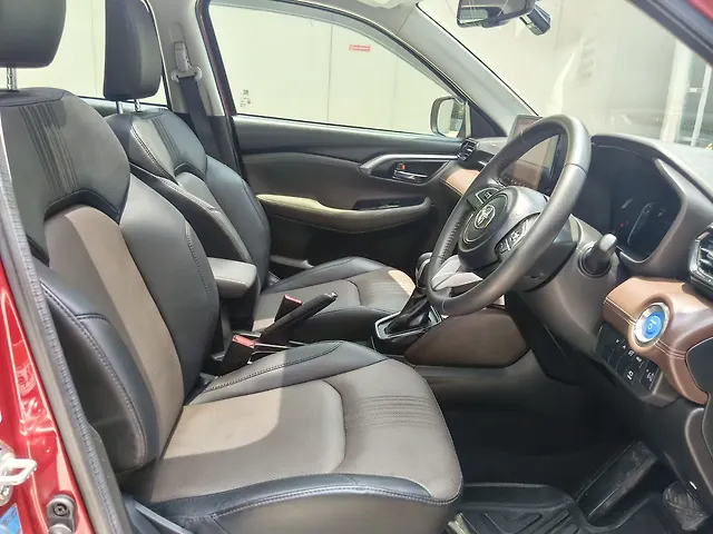 Used Toyota Urban Cruiser Hyryder V Hybrid [2023-2025] in Bangalore