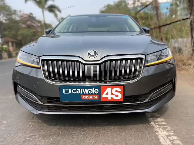 Used 2022 Skoda Superb in Mumbai Used 2022 Skoda Superb in Mumbai