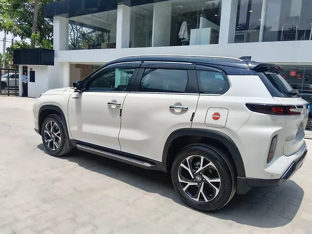Used Toyota Urban Cruiser Hyryder V Hybrid [2023-2025] in Bangalore