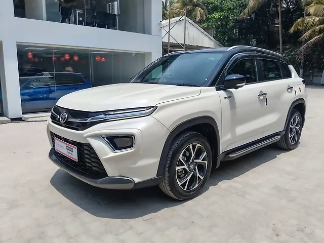 Used Toyota Urban Cruiser Hyryder V Hybrid [2023-2025] in Bangalore