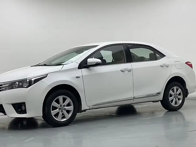 Used 2016 Toyota Corolla Altis in Delhi
