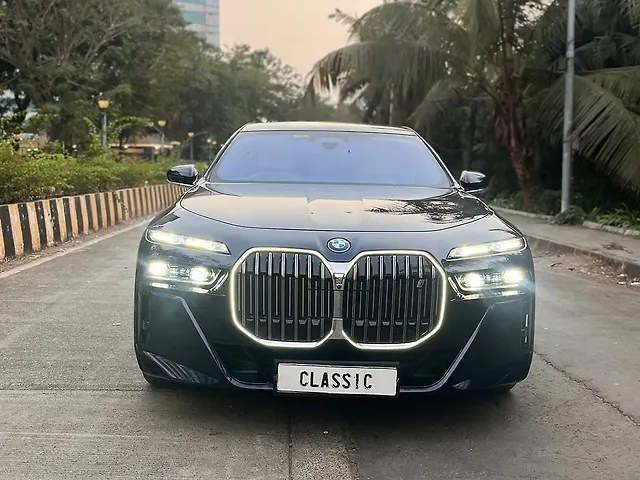 Used 2024 BMW i7 in Mumbai