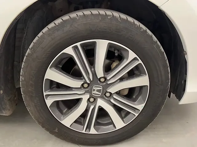 Used Honda Amaze VX Petrol Automatic in Pune