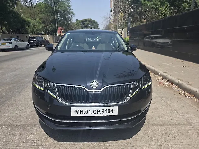 Used 2017 Skoda Octavia in Pune