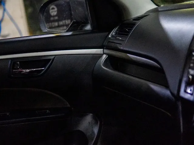Used Maruti Suzuki Swift [2014-2018] VXi ABS in Delhi