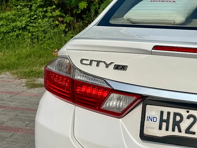 Used Honda City 4th Generation ZX CVT Petrol [2017-2019] in Delhi