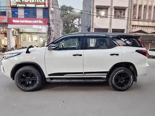 Used Toyota Fortuner [2016-2021] 2.7 4x2 AT [2016-2020] in Kanpur
