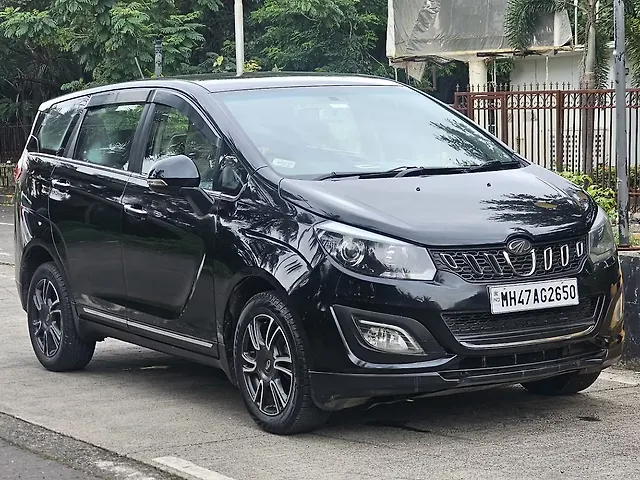 Used 2018 Mahindra Marazzo in Mumbai