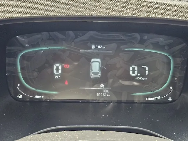 Used Kia Carens [2022-2023] Prestige 1.5 Petrol MT 7 STR in Mumbai