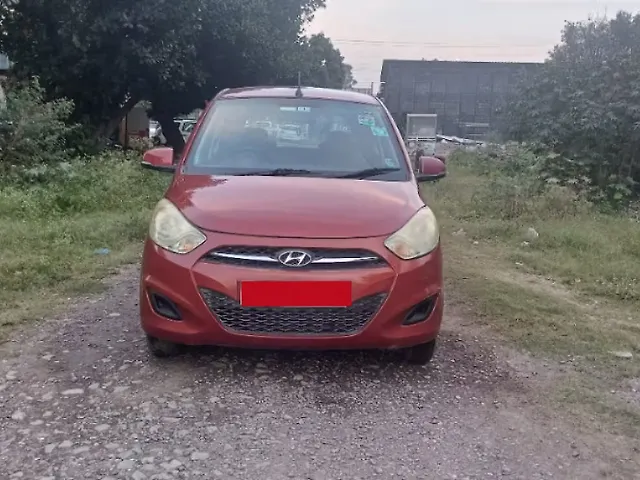 Used 2013 Hyundai i10 in Dehradun