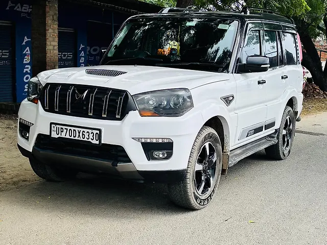 Used 2017 Mahindra Scorpio in Varanasi