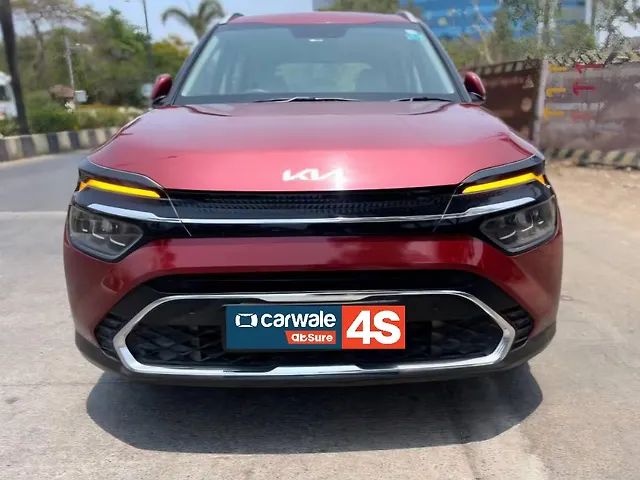 Used 2023 Kia Carens in Mumbai