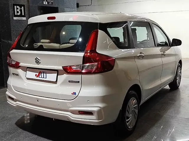 Used Maruti Suzuki Ertiga [2018-2022] VXi AT in Ahmedabad
