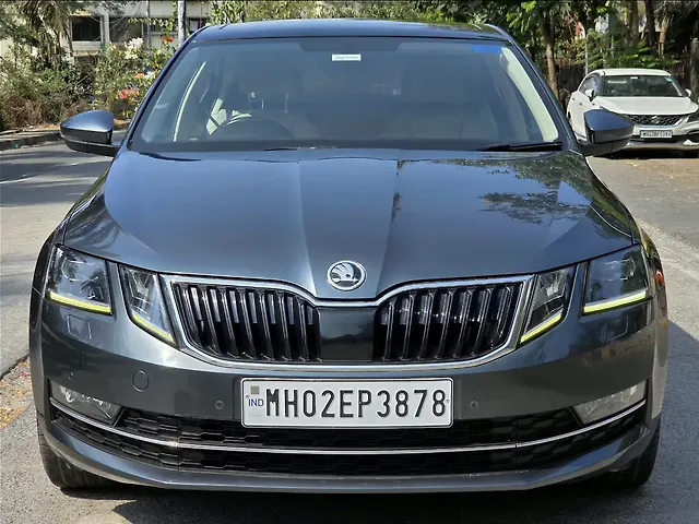 Used 2017 Skoda Octavia in Mumbai