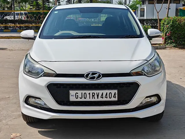 Used 2016 Hyundai Elite i20 in Gandhinagar