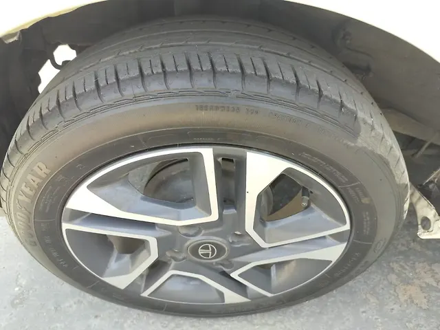 Used Tata Old Generation Tiago 2020 XZ Plus [2020-2023] in Mumbai