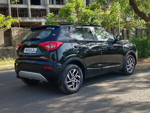 Used Mahindra XUV300 [2019-2024] W8 (O) 1.5 Diesel [2020] in Nashik