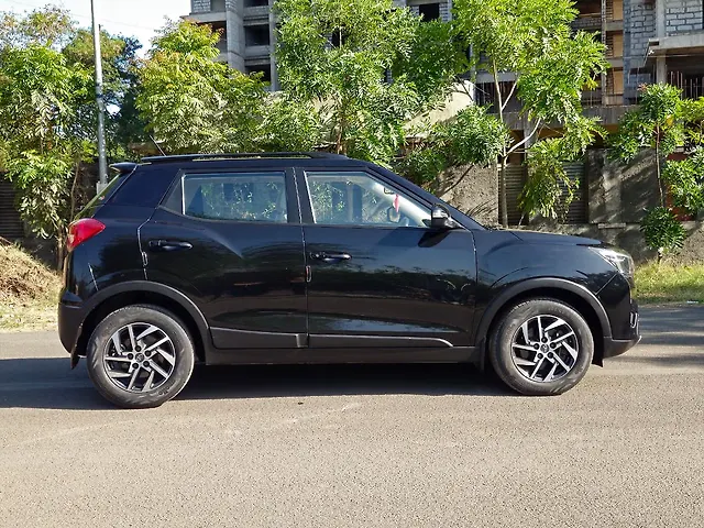 Used Mahindra XUV300 [2019-2024] W8 (O) 1.5 Diesel [2020] in Nashik