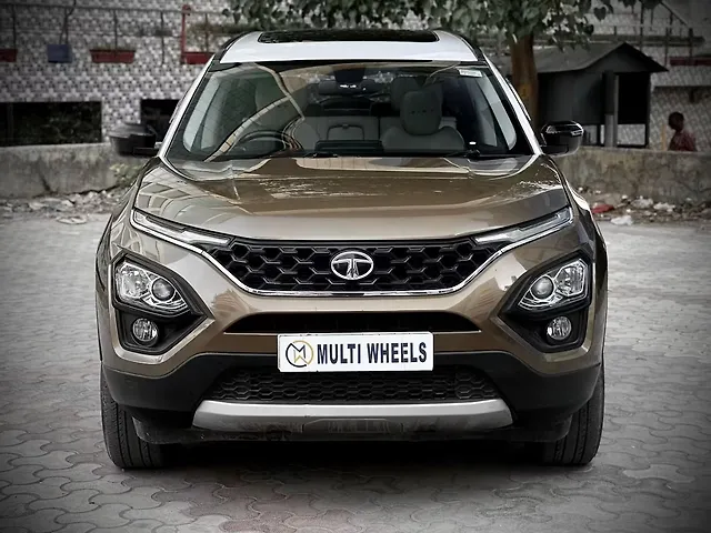 Used 2022 Tata Safari in Delhi