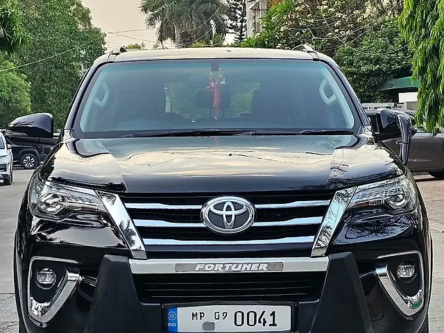 Used 2019 Toyota Fortuner in Indore