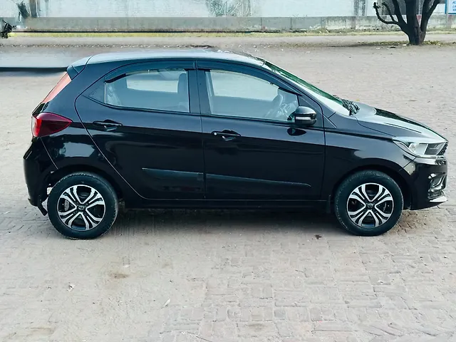 Used Tata Old Generation Tiago 2020 XT CNG [2022-2023] in Meerut
