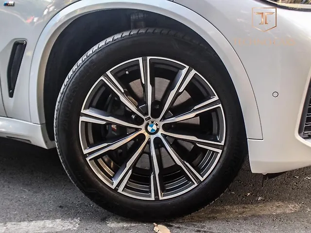 Used BMW X5 xDrive30d M Sport in Mumbai