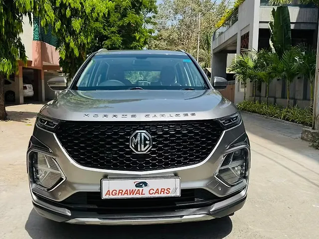 Used 2021 MG Hector Plus in Vadodara