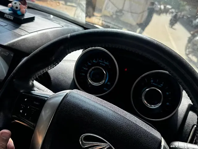 Used Mahindra XUV500 W11 [2018-2020] in Delhi