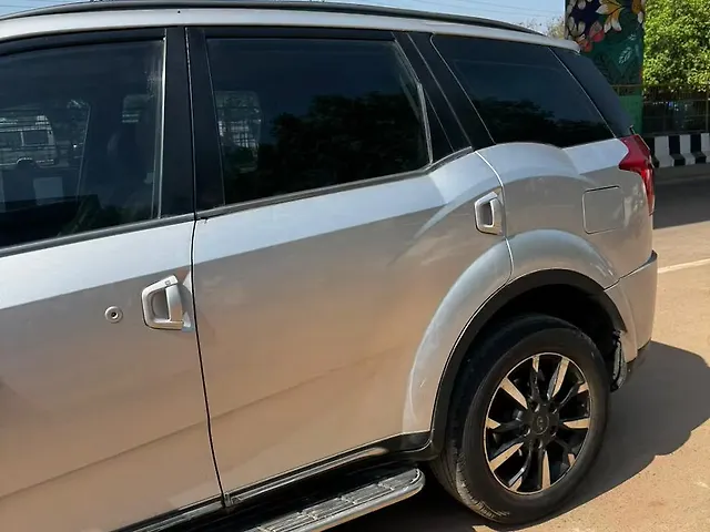 Used Mahindra XUV500 W11 [2018-2020] in Delhi